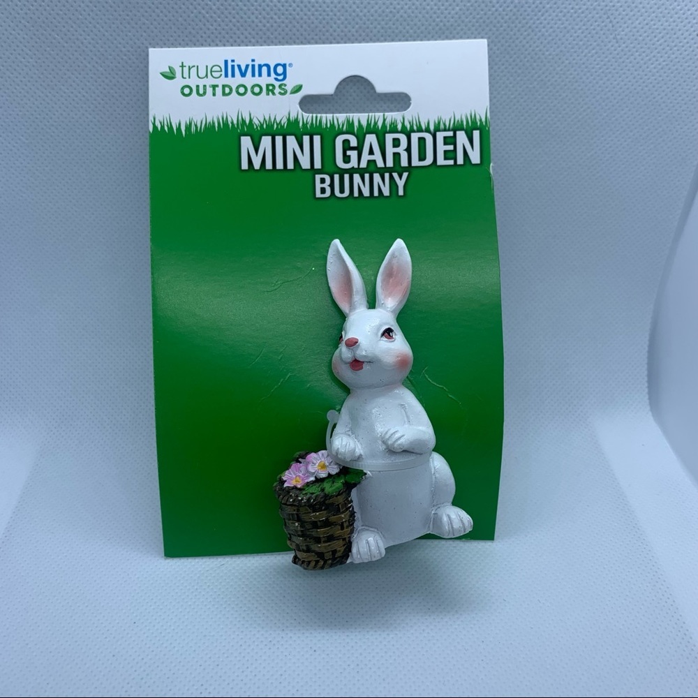 New IN PACKAGING  Trueliving Outdoors Mini Garden Bunny Figurine - Fairy Garden